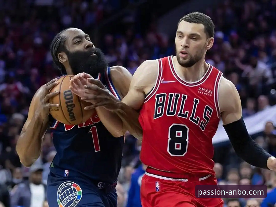 安博体育官方网站 NBA季后赛观赛实用指南:从尼克斯队创纪录大胜看赛事深度体验